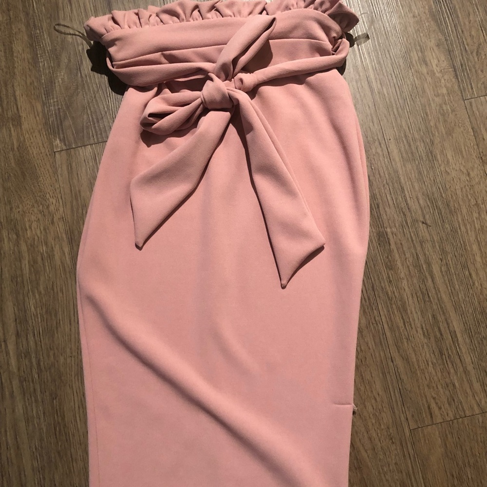 New with tags bow tie skirt